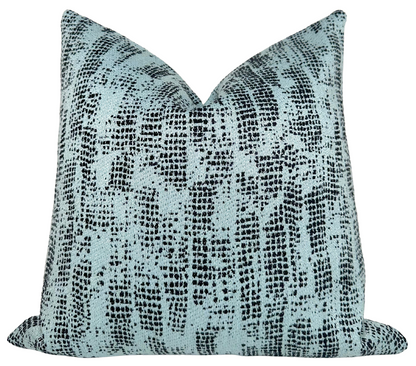 Kelly Wearstler Verse Pillow Cover in Ice Onyx