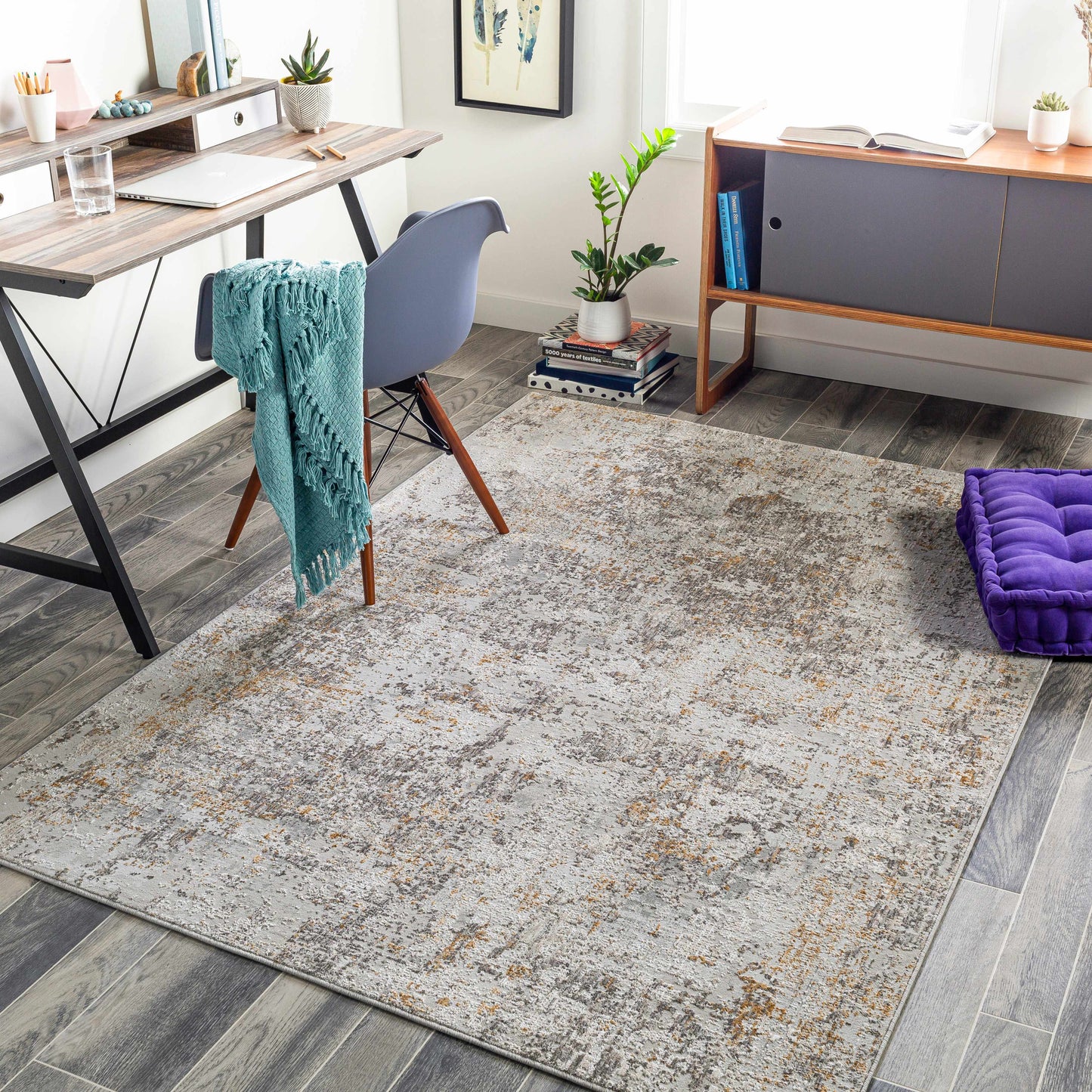 Hirwaun Textured Luxe Area Rug